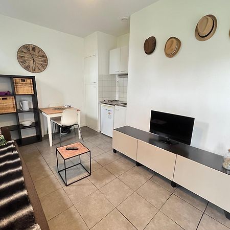 La Paille Metz Luxembourg Parking Un-Sejour-A-Part Appartement Buitenkant foto